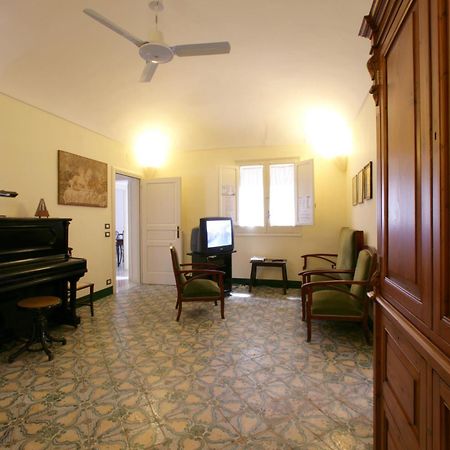 Hotel Novecento Trapani Zewnętrze zdjęcie